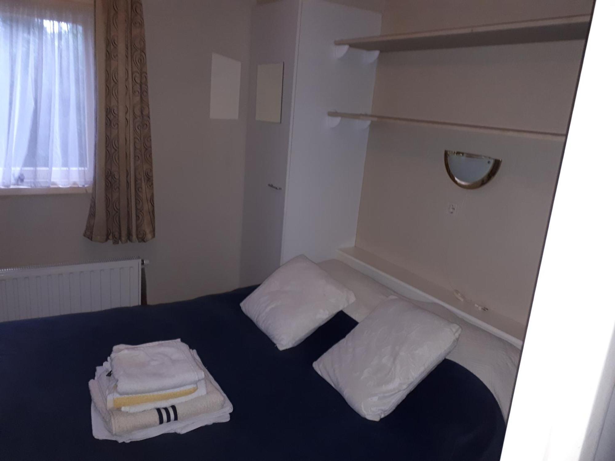 פוטן Chalet Op De Veluwe מראה חיצוני תמונה